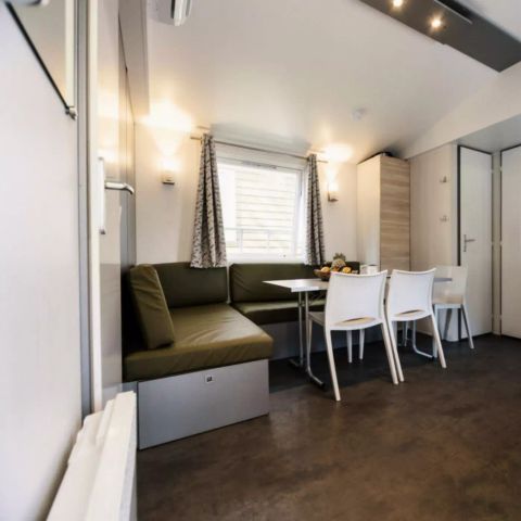 MOBILHOME 6 personas - Confort Mobil-home 4 Piezas 6 Personas Aire Acondicionado + TV