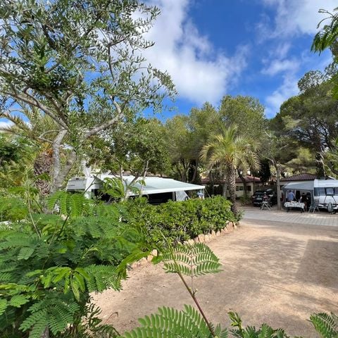 EMPLACEMENT - STANDARD