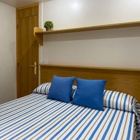 BUNGALOW 4 personas - COTE D'AZUR (4 PAX) máximo 2 adultos y 2 niños.