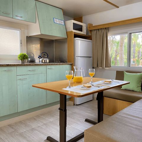 BUNGALOW 4 people - COTE D'AZUR (4 PAX) maximum 2 adults and 2 kids.