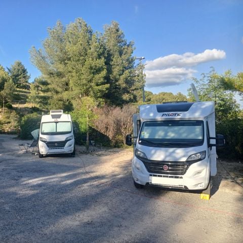 STAANPLAATS - Standplaats - aankomst voertuig