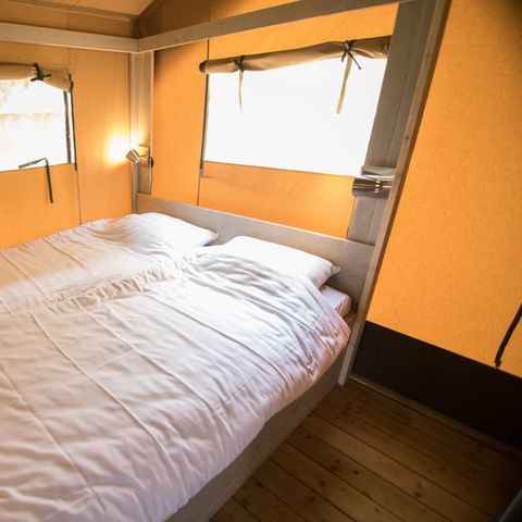 Canvas and wooden tent 5 persons - Lodge tent - 5 persons