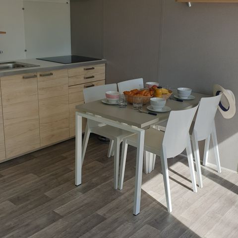 MOBILHOME 4 personnes - Confort 28m² 2 chambres + terrasse sur pilotis