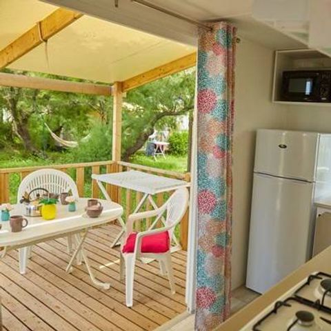Stacaravan 4 personen - Mobile-home | Comfort | 2 Slaapkamers | 4 Pers. | Verhoogd terras | Airconditioning.
