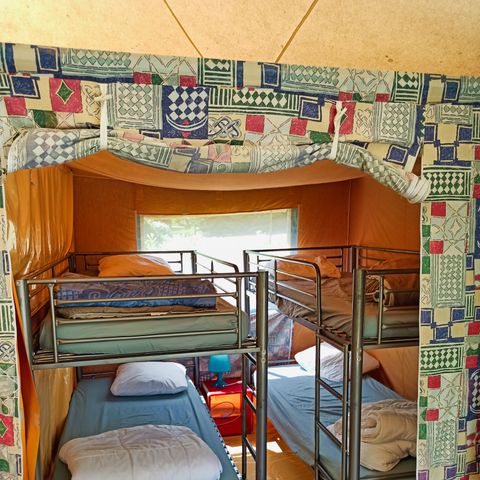 Canvas bungalow 6 persons - FAMILY without sanitary facilities