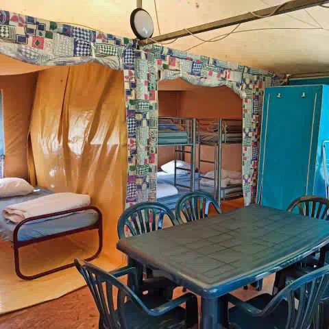 Canvas bungalow 6 persons - FAMILY without sanitary facilities