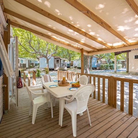 Mobilhome 6 personnes - Classic XL | 3 Ch. | 6 Pers. | Terrasse surélevée | Clim.