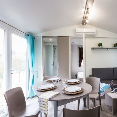 Mobilhome 6 personnes - Classic XL | 3 Ch. | 6 Pers. | Terrasse surélevée | Clim.