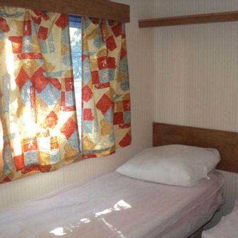 MOBILHOME 4 personnes - Lot - 2 chambres (Arrivée le samedi)