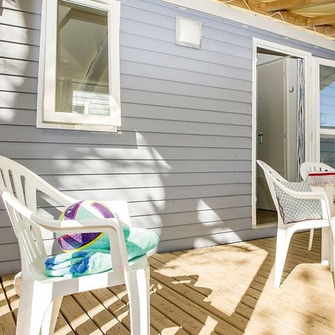 BUNGALOW 6 personnes - Comfort | 2 Ch. | 4/6 Pers. | Terrasse surélevée | Clim.