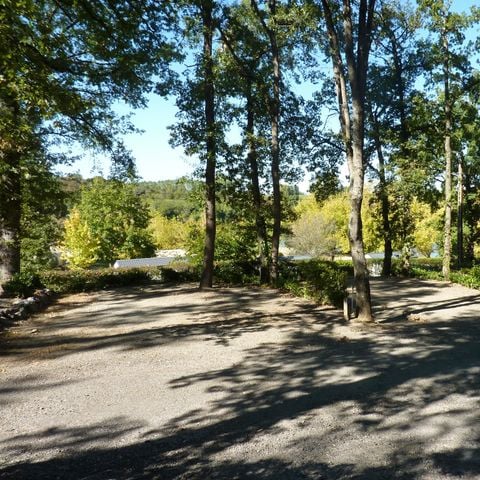 EMPLACEMENT - caravane