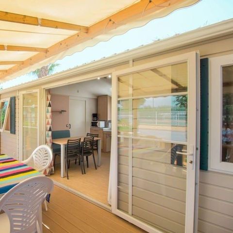 Stacaravan 4 personen - Stacaravan Confort 35m² 2 kamers + TV (ook geschikt voor personen met beperkte mobiliteit) 4 pers