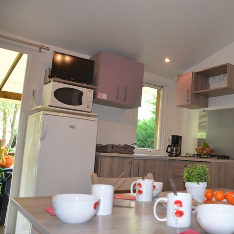 Stacaravan 4 personen - Stacaravan Confort 35m² 2 kamers + TV (ook geschikt voor personen met beperkte mobiliteit) 4 pers
