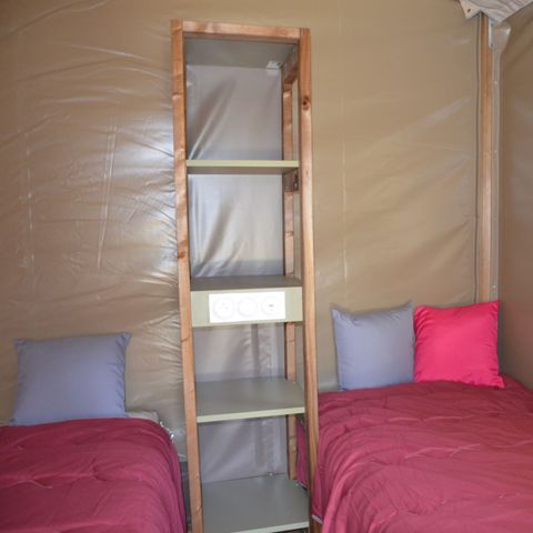 SAFARITENT 6 personen - NIEUW//Tent Woodlodge Confort Family 34m² (3bed - 6pers) - zonder sanitair
