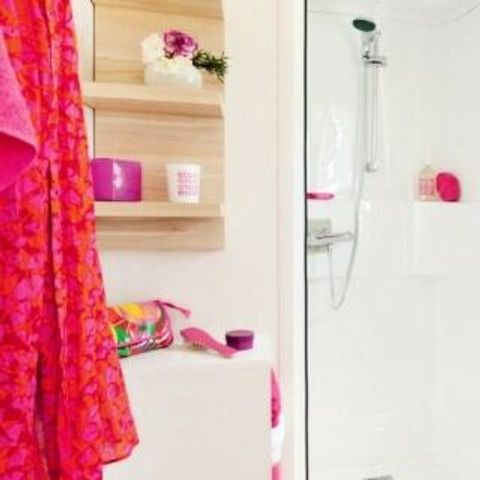 BUNGALOW 4 personnes - Ketch Woody 3 Pièces 4 Personnes + TV