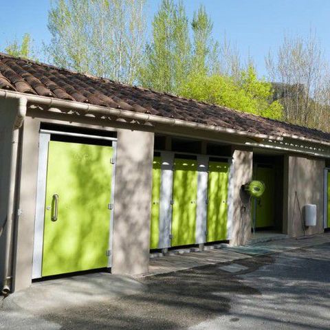 PARCELA - Coche + tienda/caravana o autocaravana