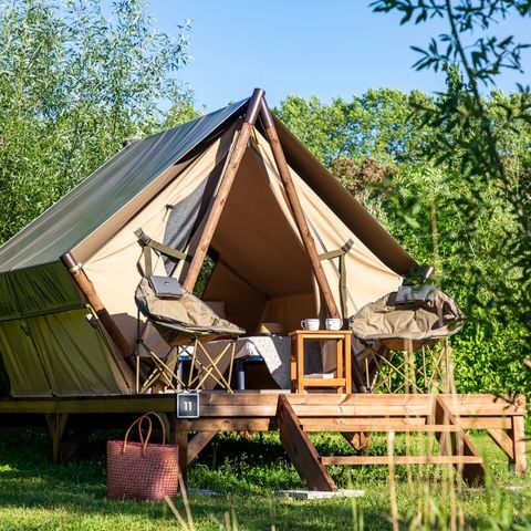 Canvas and wooden tent 2 persons - Lodge Tent - MOOREA
