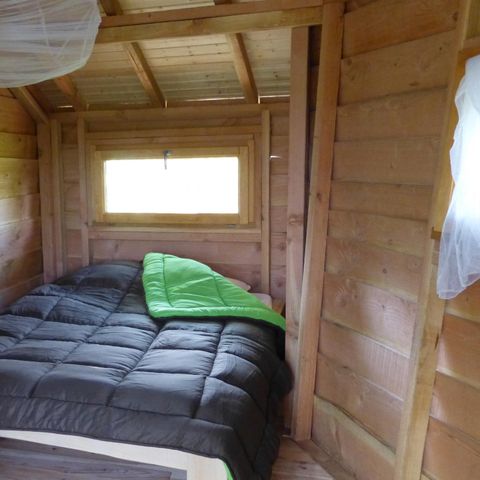 AUßERGEWÖHNLICHE UNTERKUNFT 4 Personen - ohne Bettwäsche, Trockentoilette, kleiner Wasservorrat, Kühlschrank + Wasserkocher