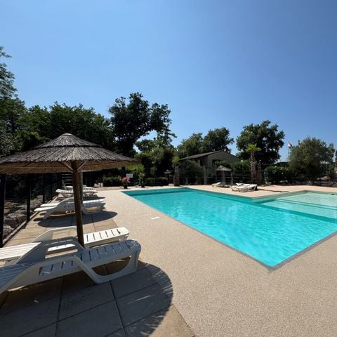 Camping Universal - Camping Gard