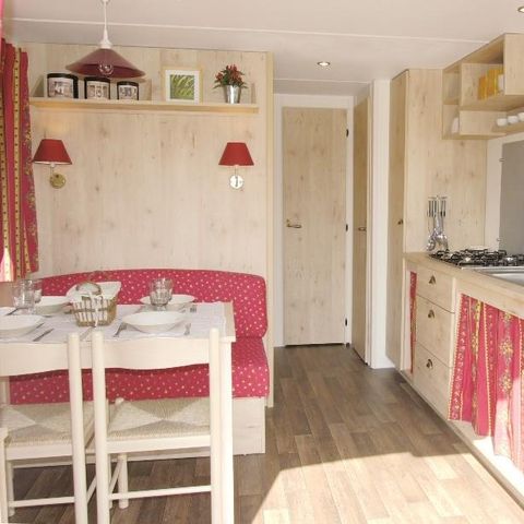 UNUSUAL ACCOMMODATION 4 people - LAVENDER COMFORT