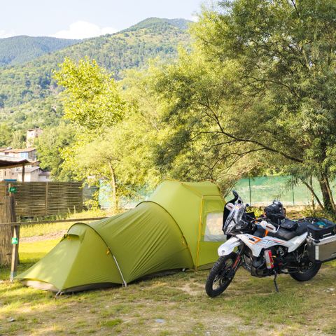 PARCELA - Parcela con electricidad