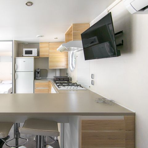 CASA MOBILE 4 persone - Superior 36m² / 2 camere da letto / 2 bagni con doccia / aria condizionata