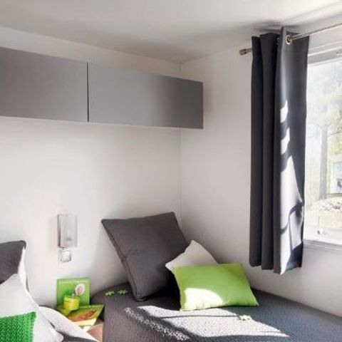 MOBILHEIM 4 Personen - Comfort 25m² (2 Zimmer) + TV + Integrierte Terrasse - Anreise Sonntag