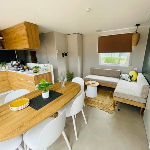 MOBILHOME 6 personas - NUEVO // Mobil home Premium 40m² (3 dormitorios) + Terraza cubierta + TV + Aire acondicionado + 2SDB
