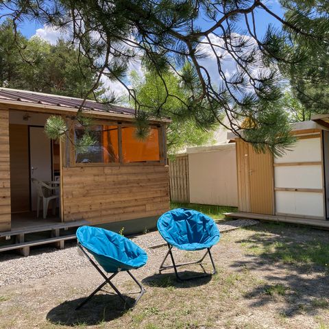 Bungalowzelt 4 Personen - Standard "Tithome" 30m² - 2 Zimmer - ohne Sanitäranlagen - davon Terrasse