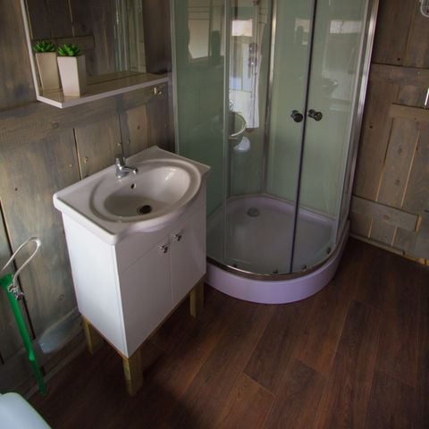 TENTE TOILE ET BOIS 5 personnes - Polari - Tente Safari + sanitaires + climatisation (5P)