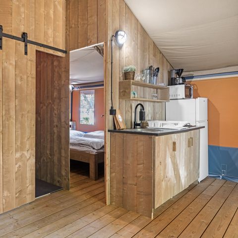 TENTE TOILE ET BOIS 4 personnes - Polari - Tente Safari + sanitaires + climatisation (4P)