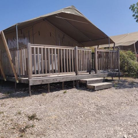 SafariZelt 6 Personen - Safarizelt Sorella + sanitäre Einrichtungen + Klimaanlage (6P)