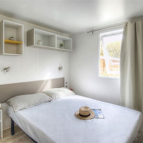 STACARAVAN 4 personen - Comfort | 2 slaapkamers | 4 pers | Klein terras | Airconditioning | TV