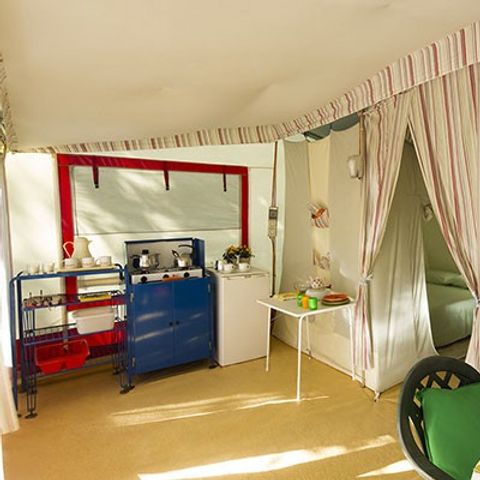 Glampingtent 5 personen - 2 slaapkamers | 4/5 personen | Zonder badkamer