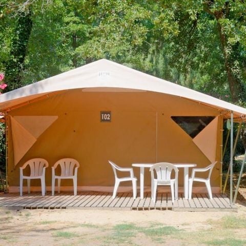 Glamping tent 4 persons - 2-bedroom canvas bungalow - no sanitary facilities