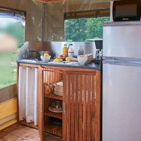 Glamping tent 4 persons - 2-bedroom canvas bungalow - no sanitary facilities