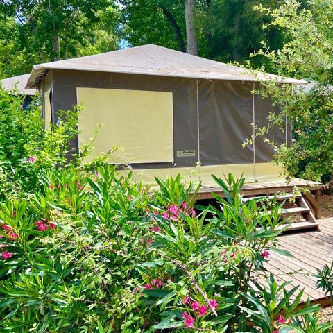 Glamping tent 4 persons - 2-bedroom canvas bungalow - no sanitary facilities