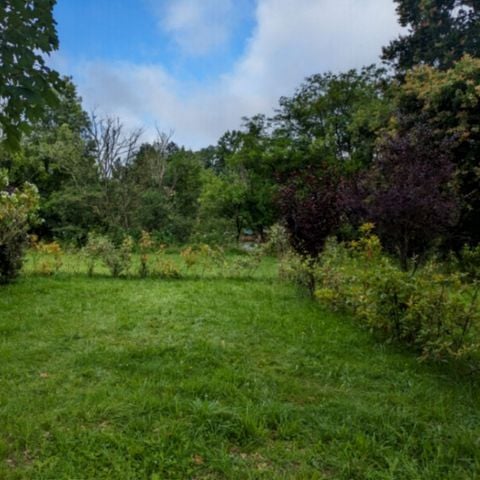 EMPLACEMENT - Emplacement Confort 6 pers. max