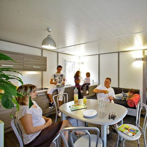 Chalet 6 personen - Klassiek XL | 2 slaapkamers | 4/6 pers.