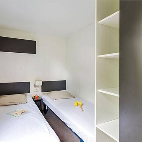 Mobilhome 8 personnes - Premium Exclusive | 3 Ch. | 6/8 Pers. | Terrasse surélevée | 2 SDB | Clim. | TV