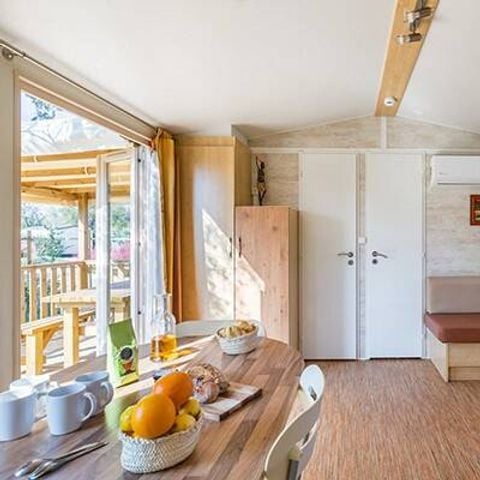 Mobilhome 8 personnes - Ultimate | 3 Ch. | 6/8 Pers. | Terrasse surélevée | Clim. | TV