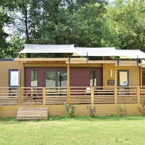 Stacaravan 6 personen - Ultimate | 3 slaapkamers | 6 pers | Terras Lounge | 2 badkamers | Airconditioning | TV