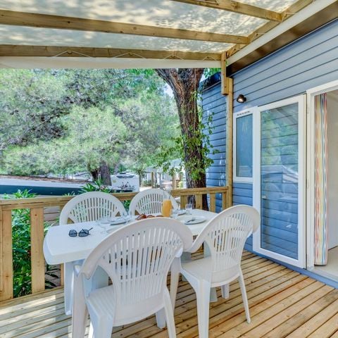 BUNGALOW 6 personnes - Comfort | 3 Ch. | 6 Pers. | Terrasse surélevée | Clim.