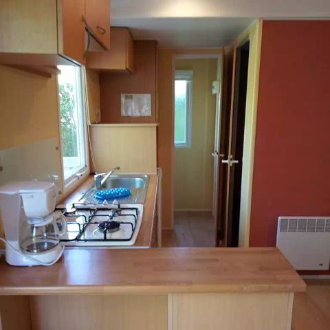Mobile home 6 persons - 5/6 person mobile home with sanitary facilities and tv with covered terrace