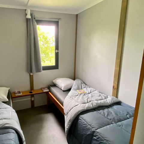 Chalet 5 persons - wooden - 2 bedrooms + terrace