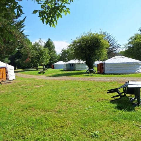 UNUSUAL ACCOMMODATION 2 people - yurt