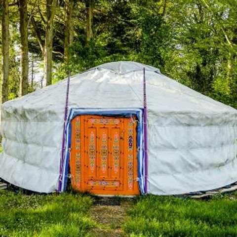 ALOJAMIENTO INUSUAL 3 personas - Yurta para 3 personas