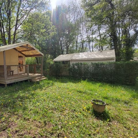 Lodge 4/5 personen - Confort - 2 Zimmer - Nicht sanitarisiert - 4 Erwachsene - Max + - 1 Kind