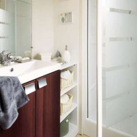 Stacaravan 5 personen - MH Classique 2 slaapkamers 4/5 personen