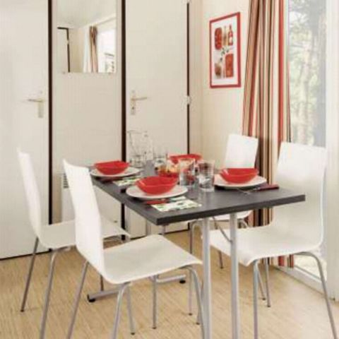 Stacaravan 5 personen - MH Classique 2 slaapkamers 4/5 personen